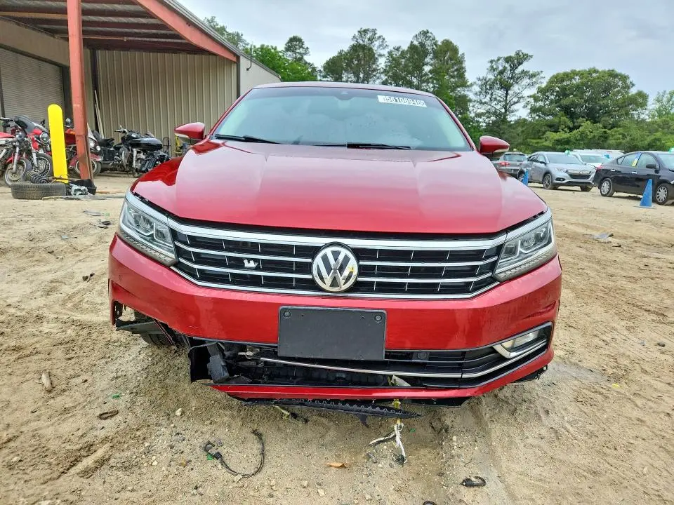 2017 VOLKSWAGEN PASSAT SEL PREMIUM  