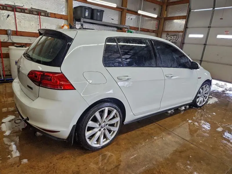 2017 VOLKSWAGEN GTI S  
