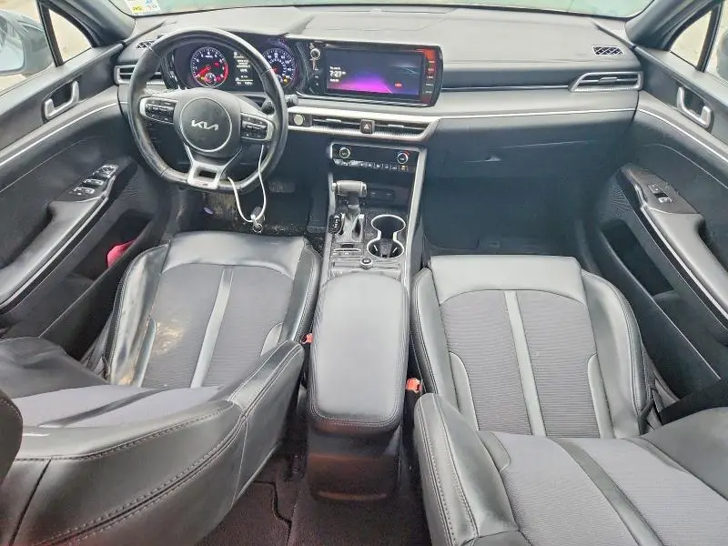 2022 KIA K5 GT LINE  