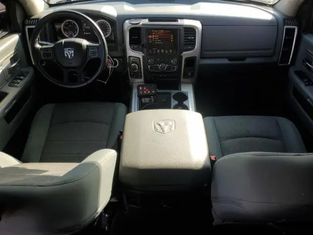 2015 RAM 1500 SLT  