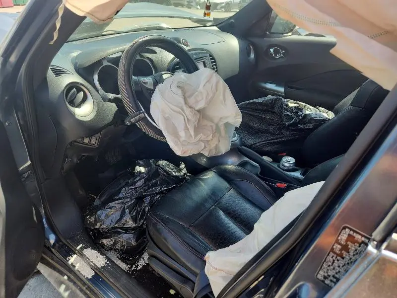 2011 NISSAN JUKE S  