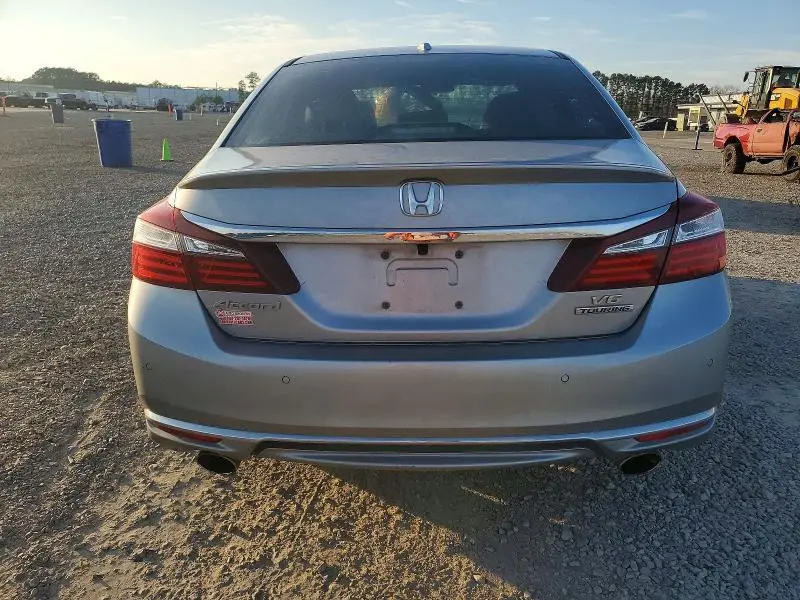 2017 HONDA ACCORD TOURING  