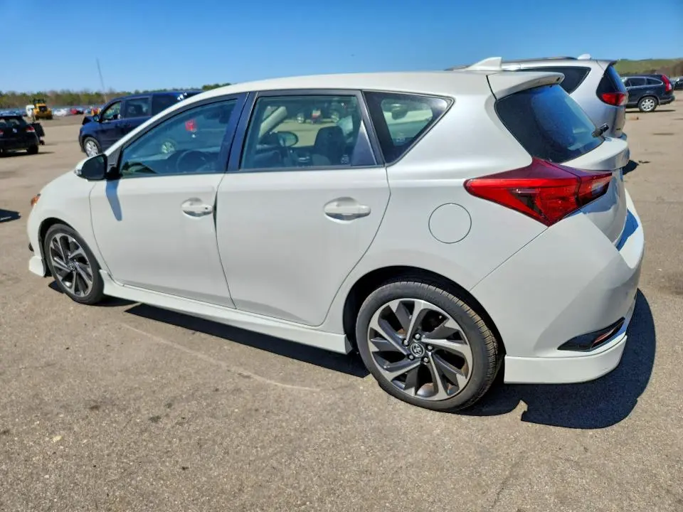 2018 TOYOTA COROLLA IM BASE  