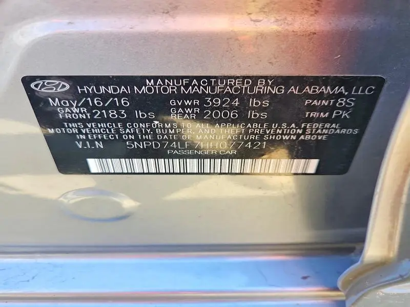 2017 HYUNDAI ELANTRA SE  
