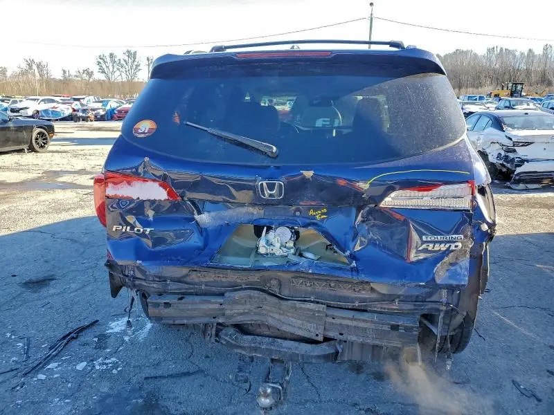 2018 HONDA PILOT TOURING  