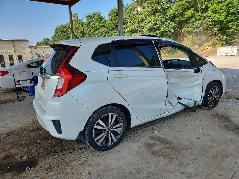 2016 HONDA FIT   