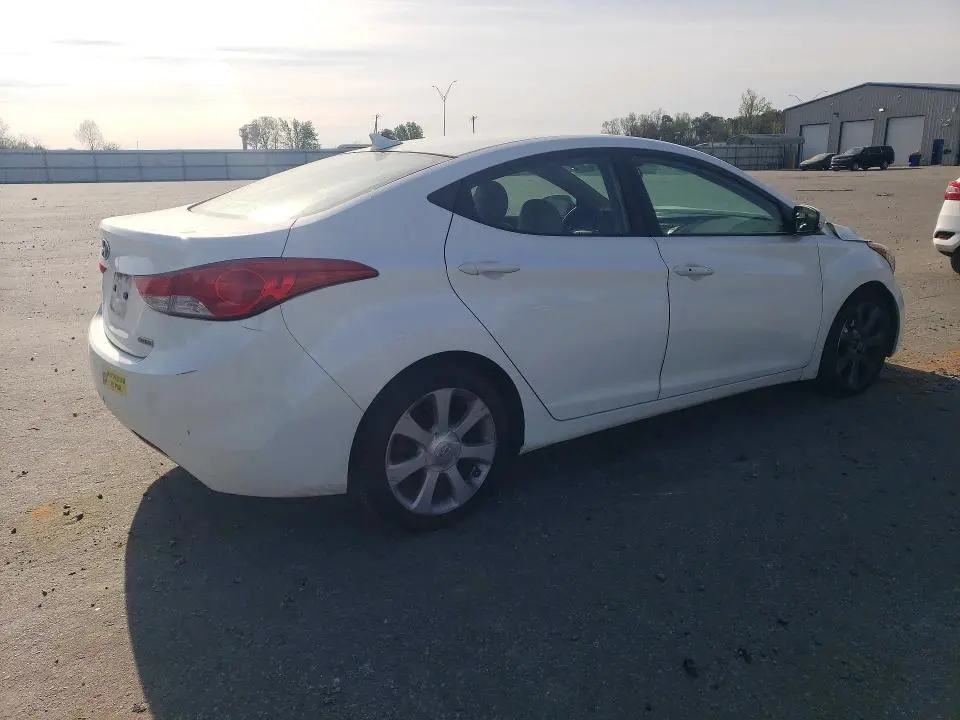 2013 HYUNDAI ELANTRA LIMITED  