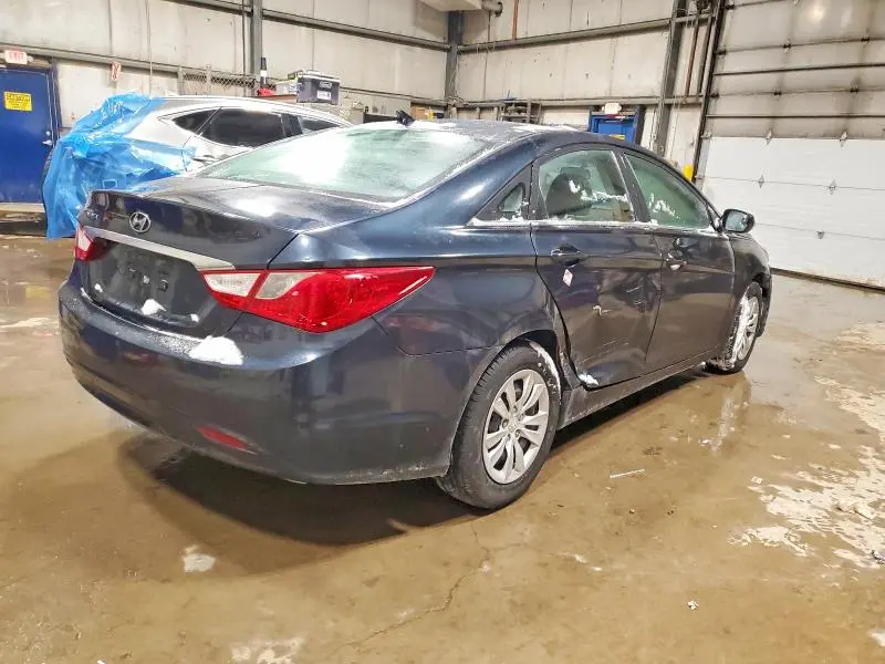 2011 HYUNDAI SONATA GLS  
