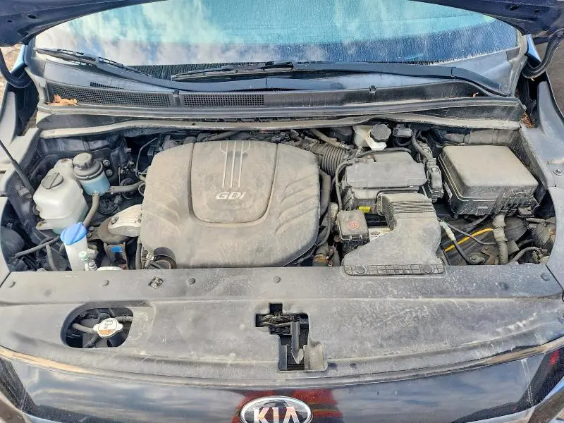 2016 KIA SEDONA LX  
