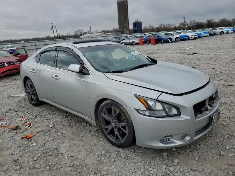 2013 NISSAN MAXIMA S  