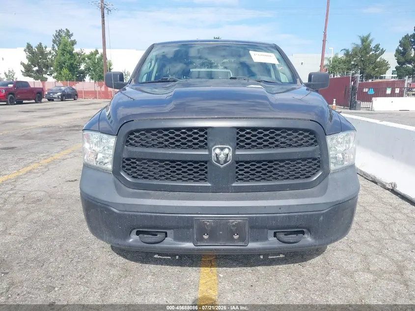 2018 RAM 1500 TRADESMAN  4X4 6'4 BOX