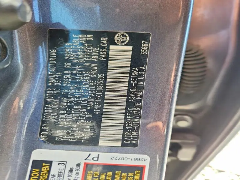 2014 TOYOTA CAMRY SE  