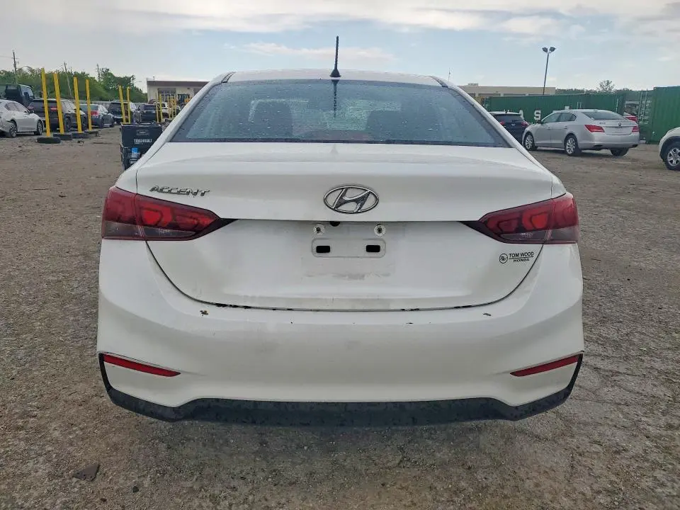 2018 HYUNDAI ACCENT SE  
