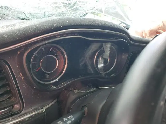 2015 DODGE CHALLENGER SXT  