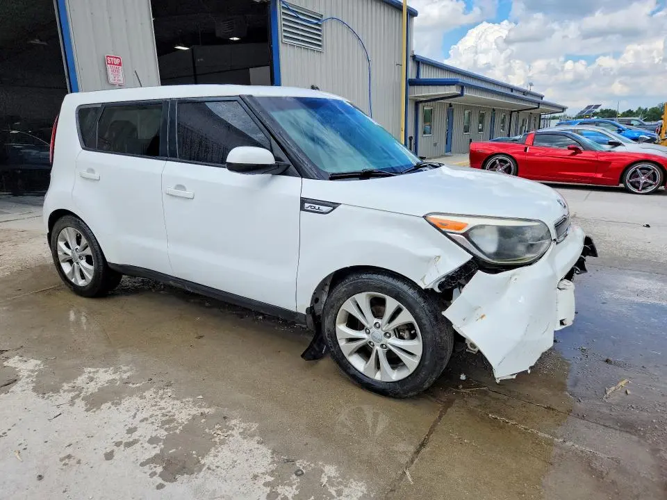 2015 KIA SOUL +  