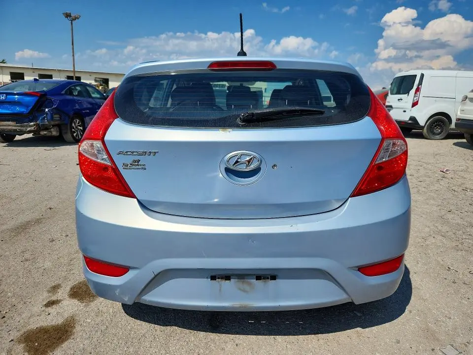 2014 HYUNDAI ACCENT GS  