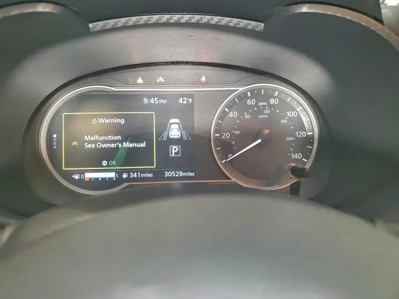 2024 NISSAN VERSA SV  