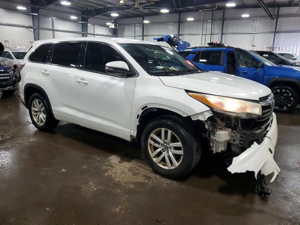 2016 TOYOTA HIGHLANDER LE  