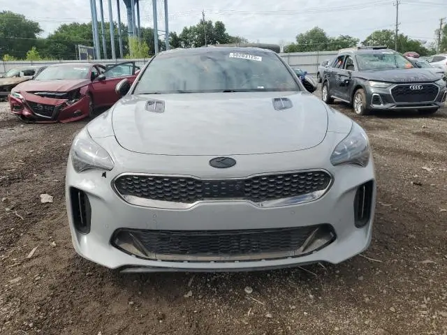 2020 KIA STINGER GT2  