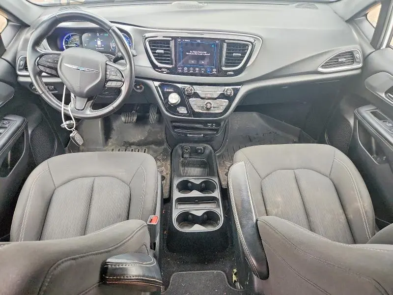 2019 CHRYSLER PACIFICA HYBRID TOURING PLUS  