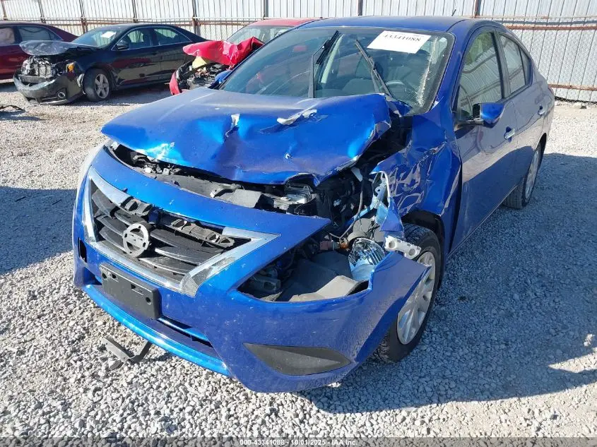 2017 NISSAN VERSA 1.6 SV