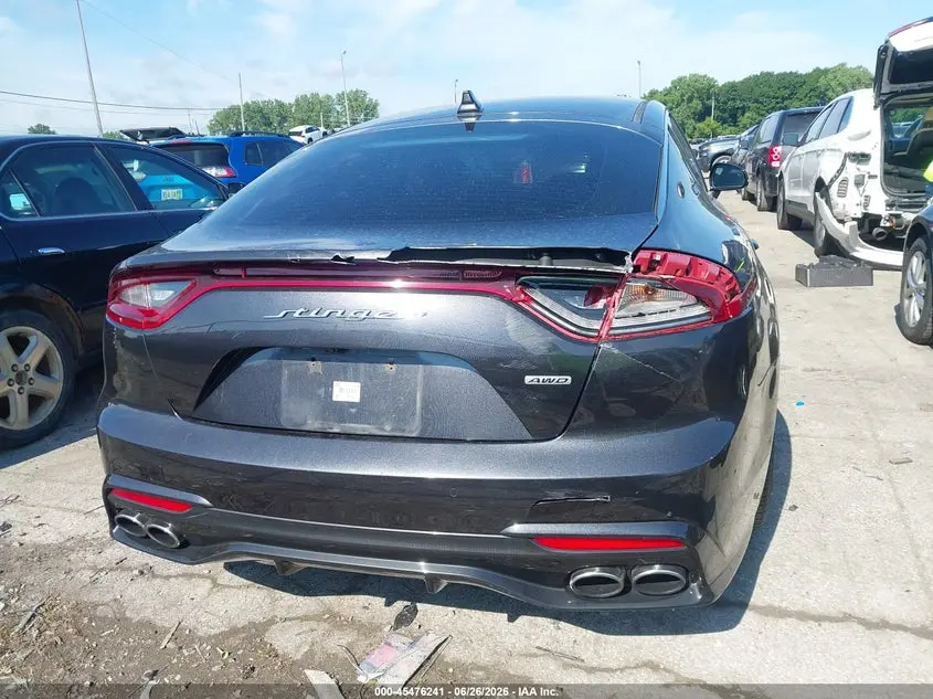 2019 KIA STINGER  