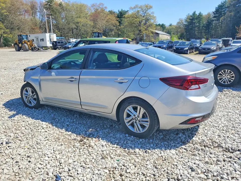 2020 HYUNDAI ELANTRA SEL  