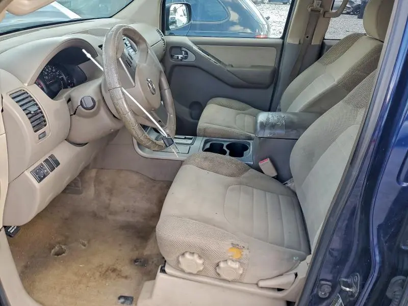 2010 NISSAN PATHFINDER S  