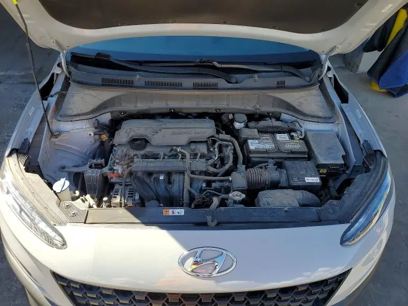 2022 HYUNDAI KONA SE  