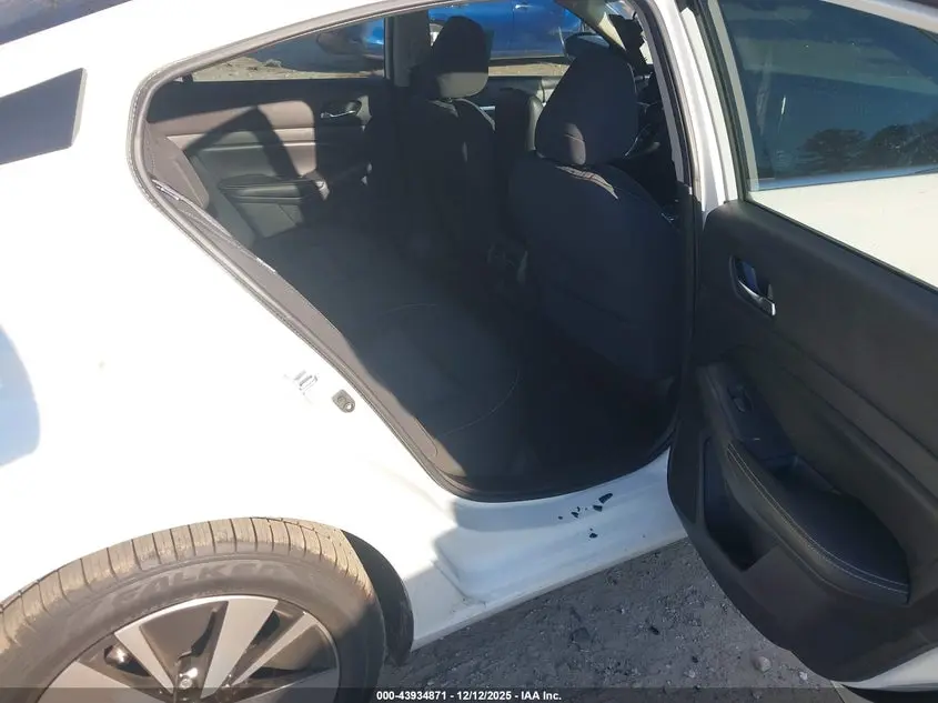 2019 NISSAN ALTIMA 2.5 SV