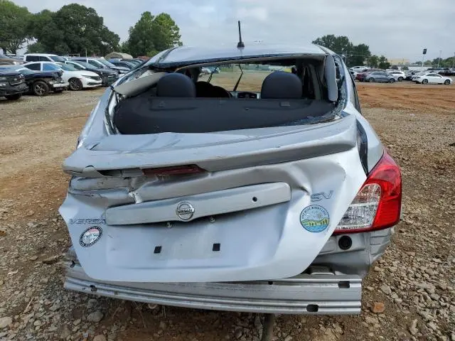 2019 NISSAN VERSA S