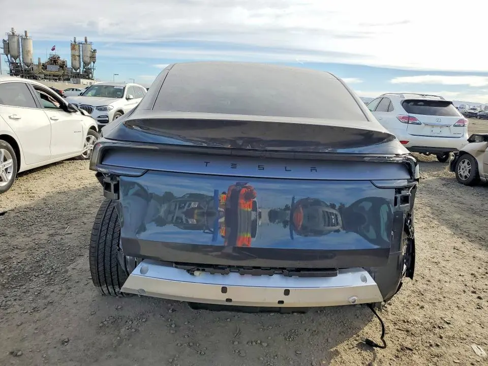 2026 TESLA MODEL Y   