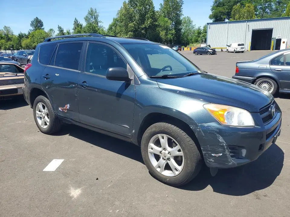 2011 TOYOTA RAV4 BASE  
