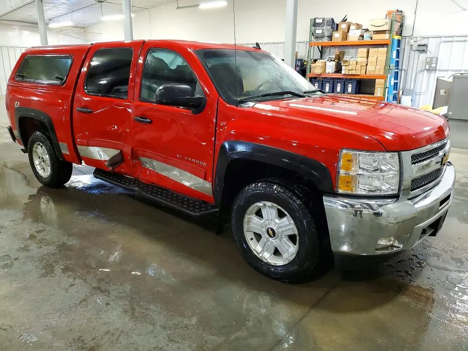2013 CHEVROLET SILVERADO K1500 LT  