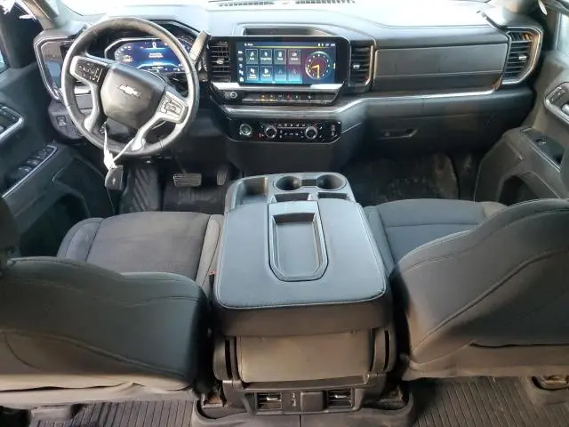 2023 CHEVROLET SILVERADO K1500 LT  