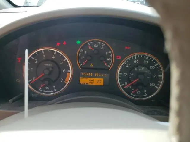 2014 NISSAN TITAN S  