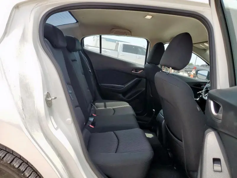 2016 MAZDA 3 SPORT  