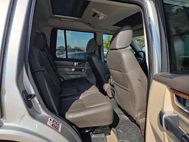 2016 LAND ROVER LR4 HSE LUXURY  