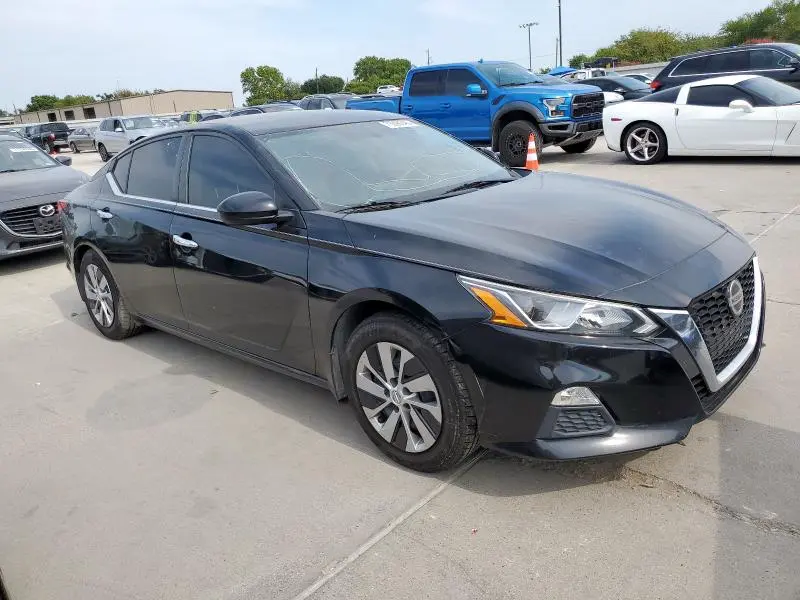 2020 NISSAN ALTIMA S