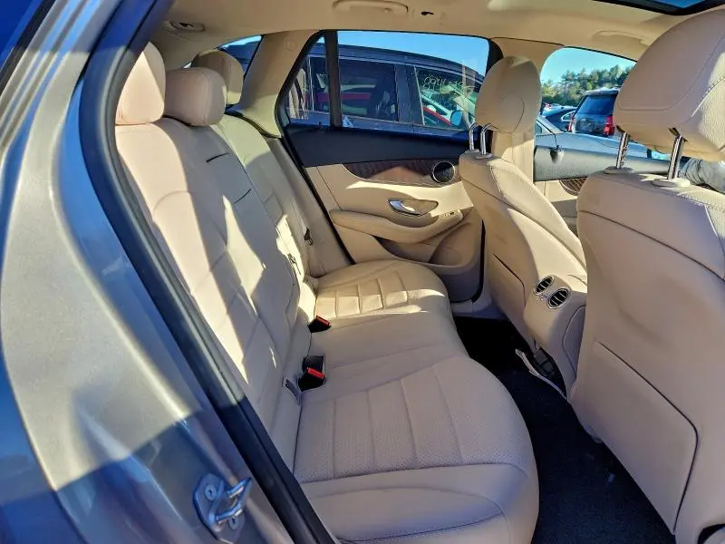 2021 MERCEDES-BENZ GLC 300 4MATIC  