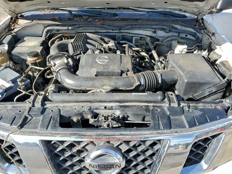 2012 NISSAN FRONTIER SV  