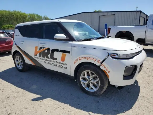 2022 KIA SOUL LX  