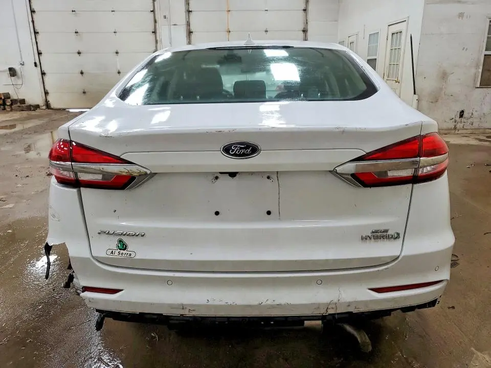 2019 FORD FUSION SE  