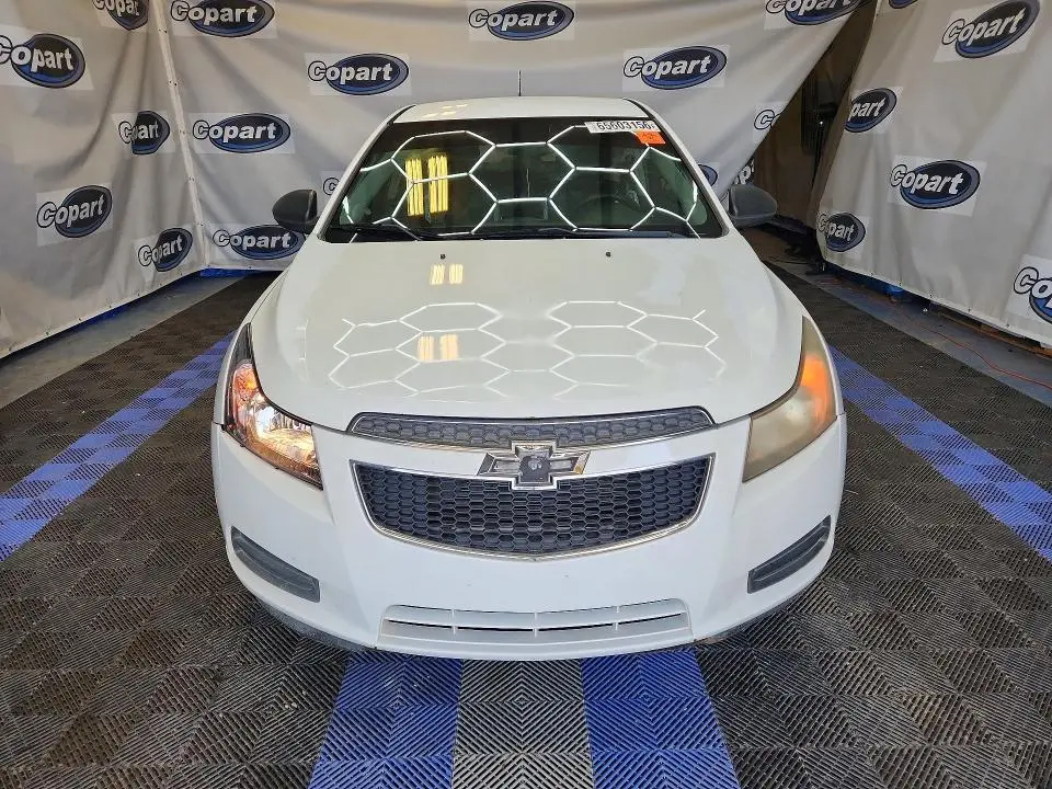 2014 CHEVROLET CRUZE LS  
