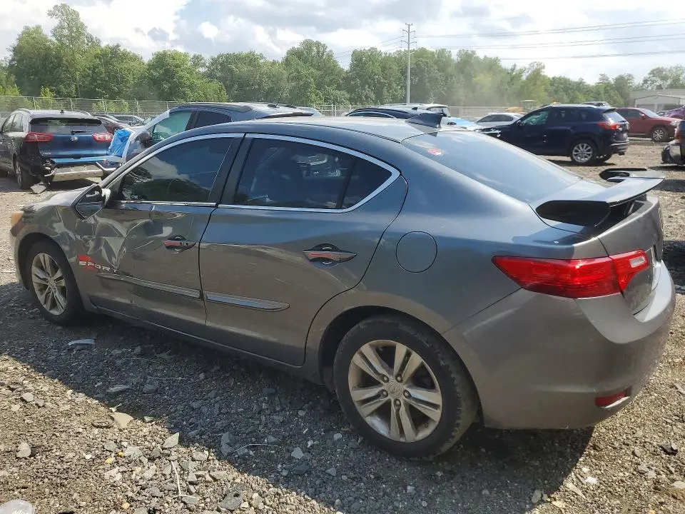 2013 ACURA ILX 20  