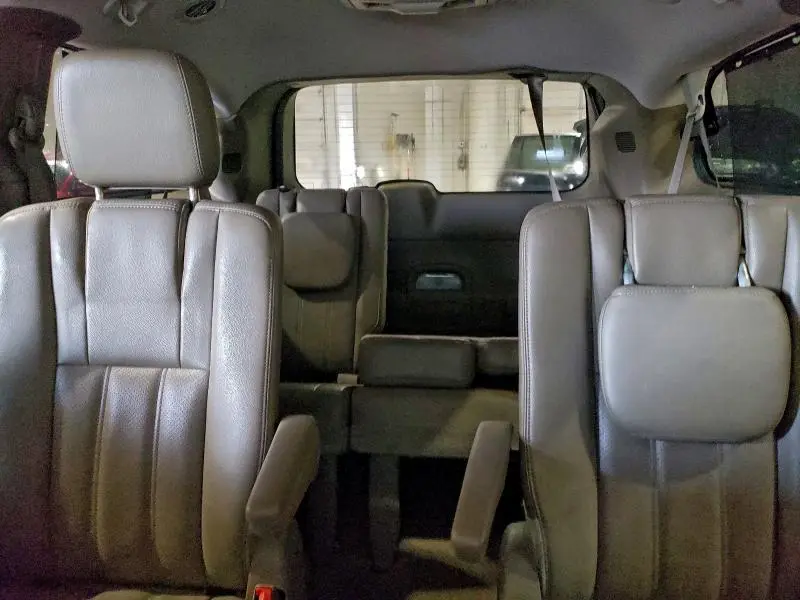 2013 CHRYSLER TOWN & COUNTRY TOURING L  