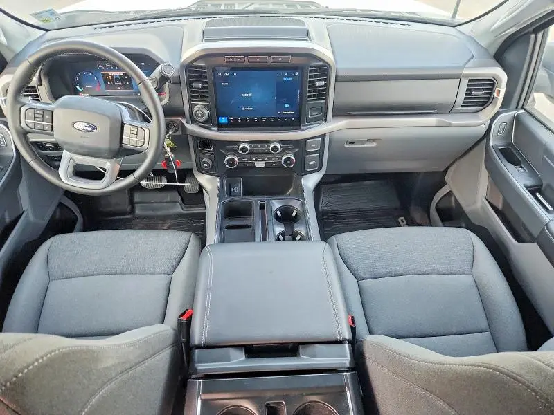 2024 FORD F150 XLT  
