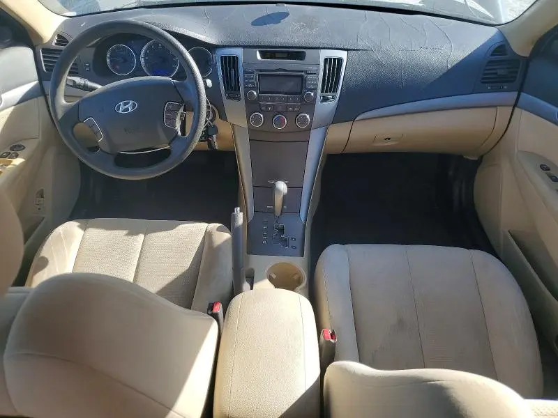 2010 HYUNDAI SONATA GLS  