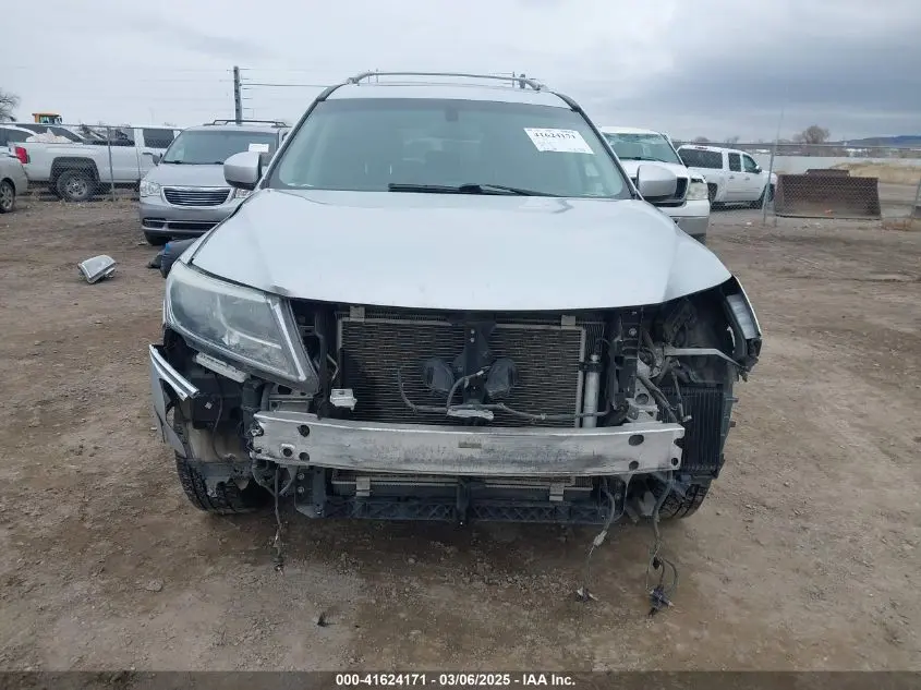 2013 NISSAN PATHFINDER SL