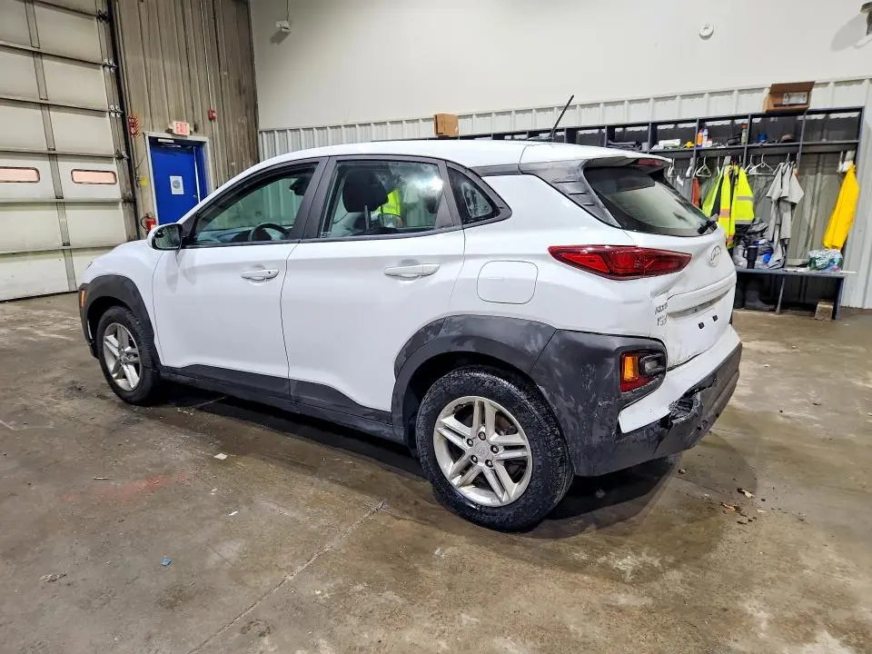 2021 HYUNDAI KONA SE  
